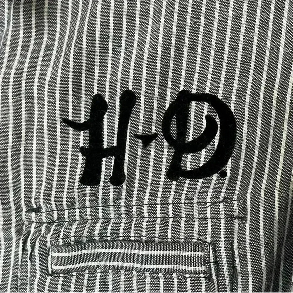 Harley Davidson Reversible Button Down - Picture 6 of 11